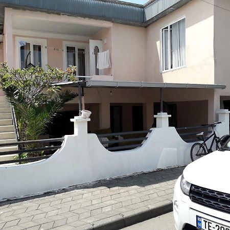 Zaza Guest House 코불레티 외부 사진