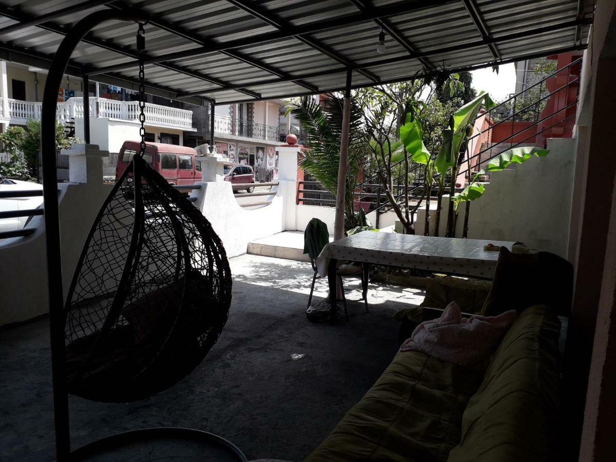 Zaza Guest House 코불레티 외부 사진