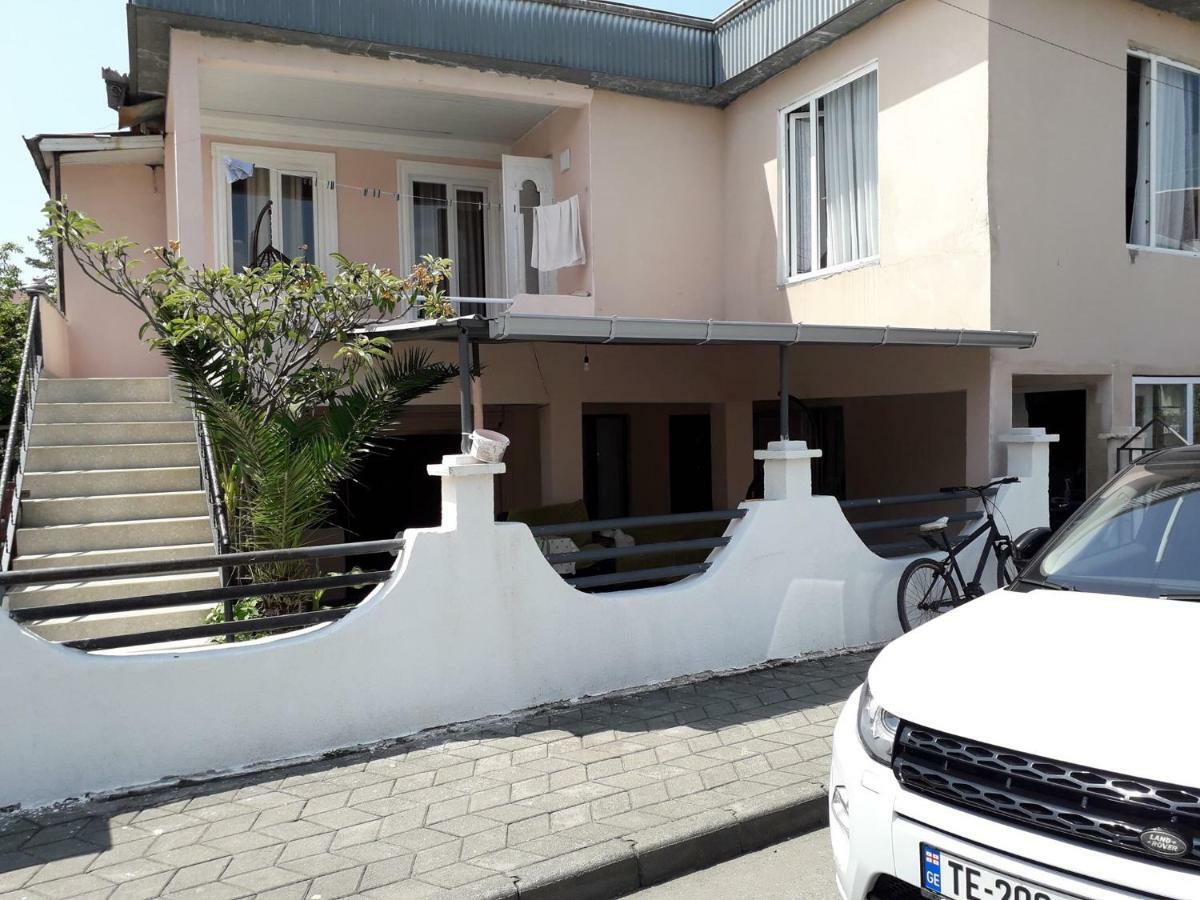 Zaza Guest House 코불레티 외부 사진